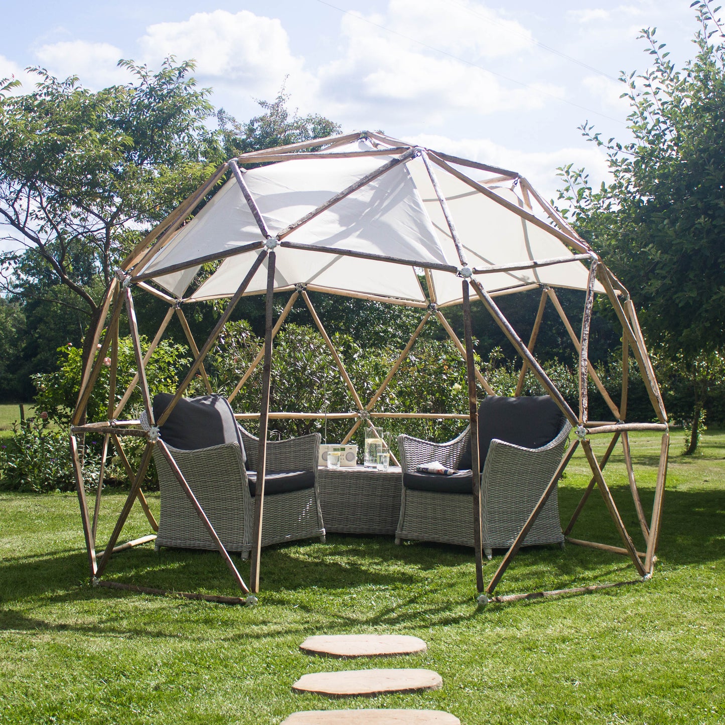 Garden pod